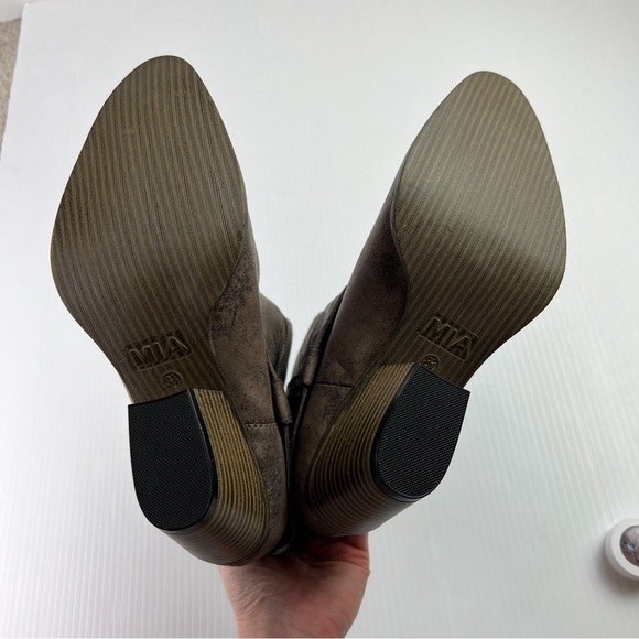 Mia Booties women's 8.5 western short Gambit western foldover ankle boots brown - Picture 10 of 12